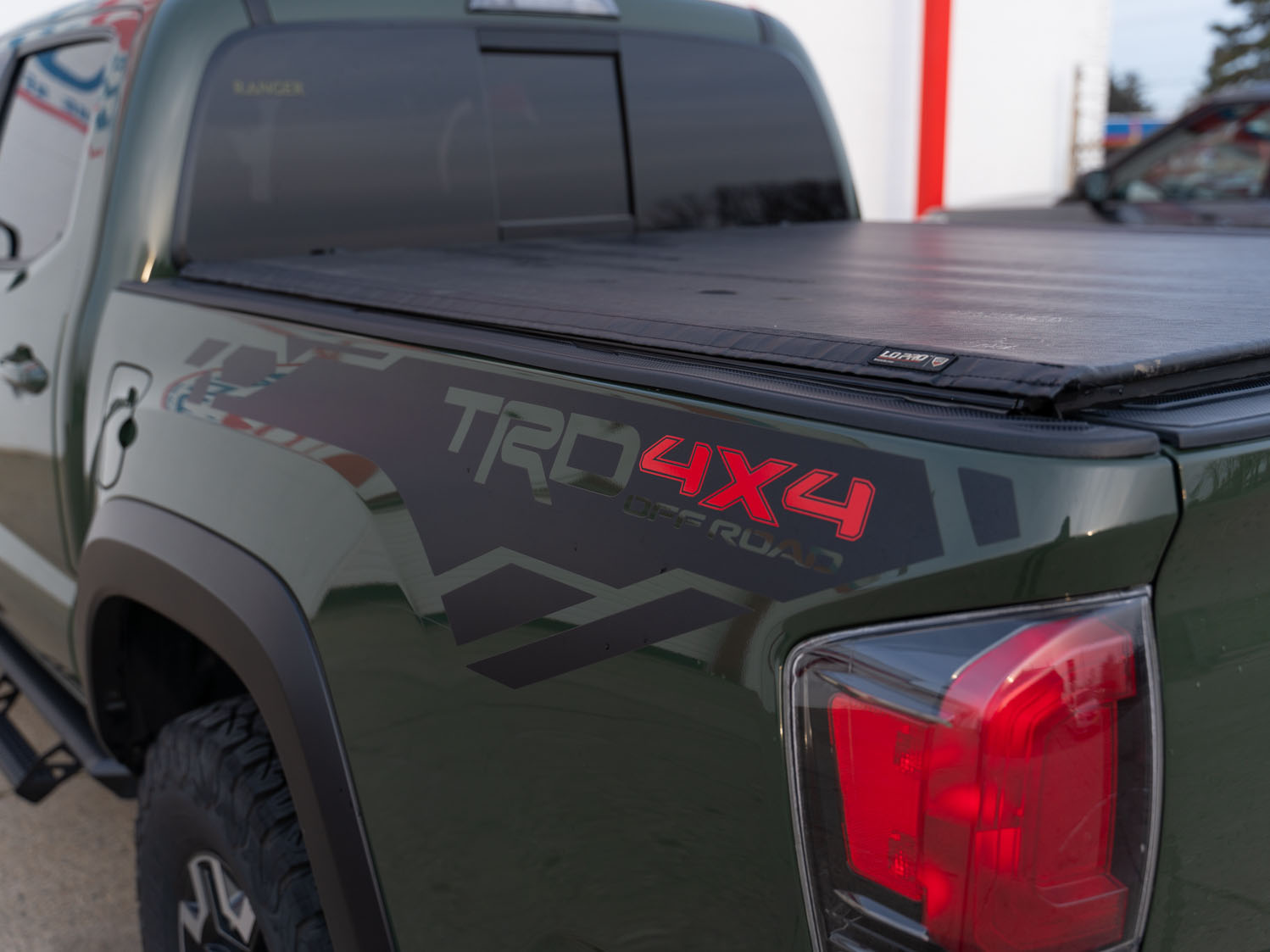 4 x 4 Carousel-Car-Rental